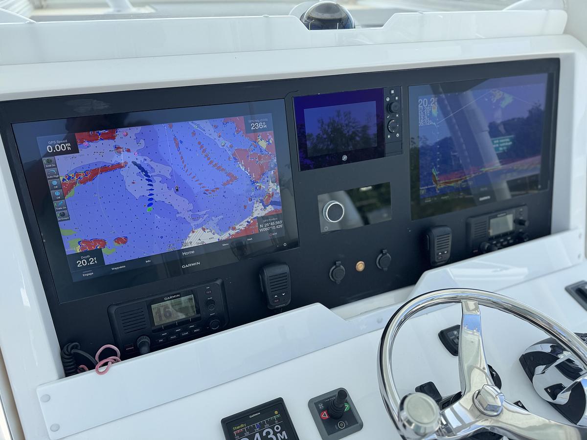 Used 2021 Invincible 390 Open CC