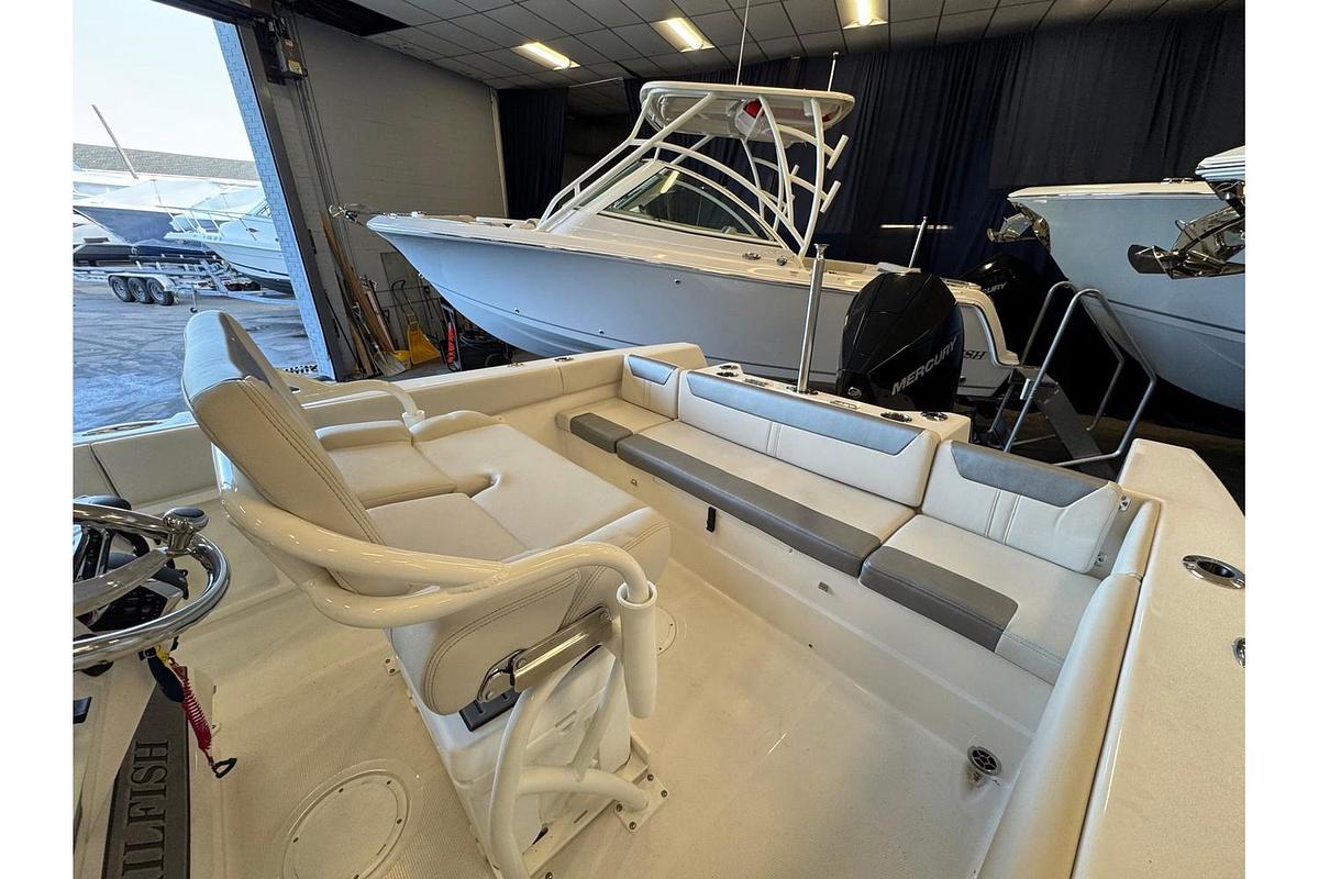 2025 Sailfish 232 CC