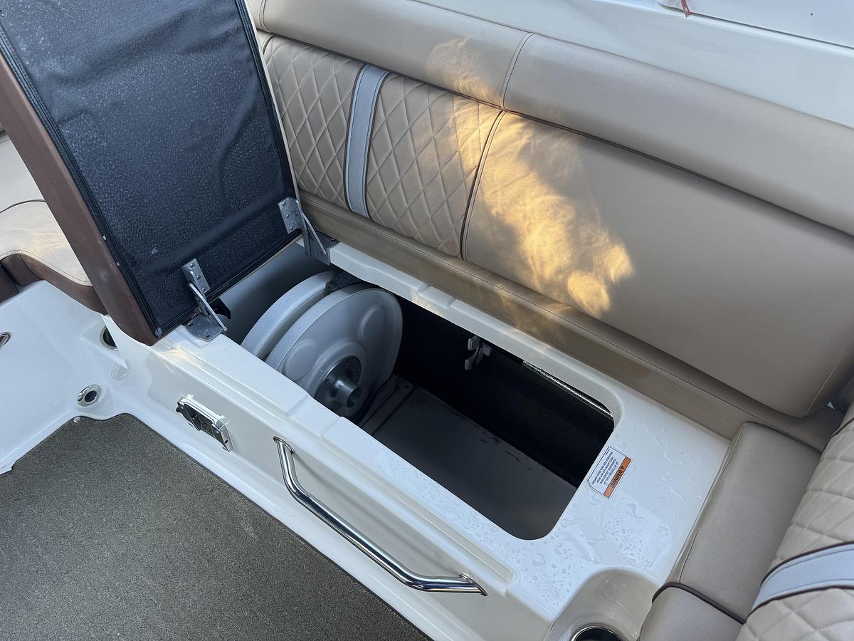 Used 2016 Sea Ray  270 SDX