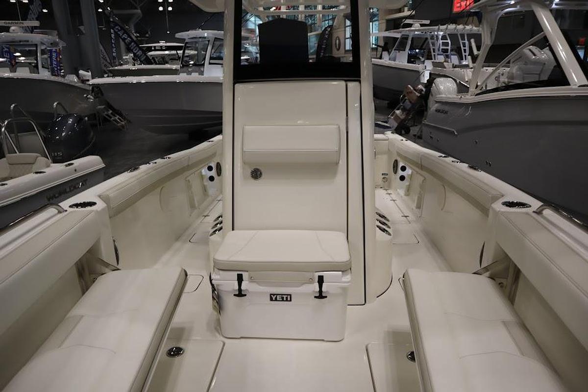 2025 World Cat 235 TE