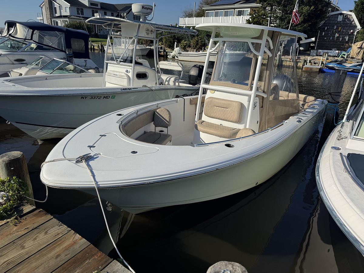 Used 2020 Sportsman 231 Heritage