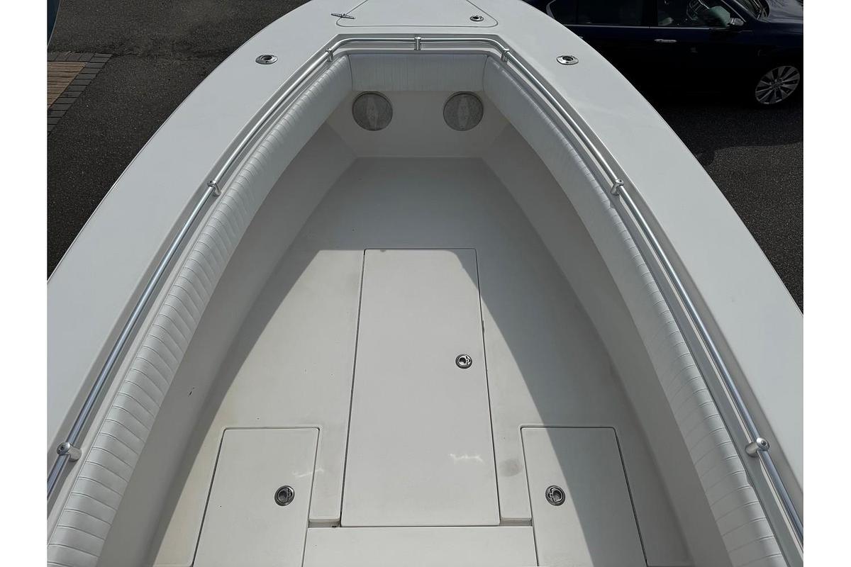 Used 2010 Contender 25 Open