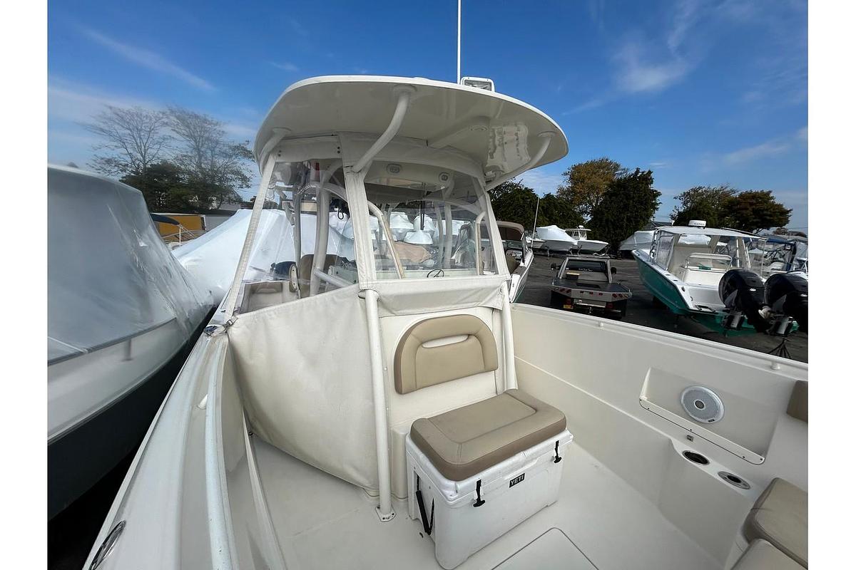 Used 2018 Sailfish 290 CC