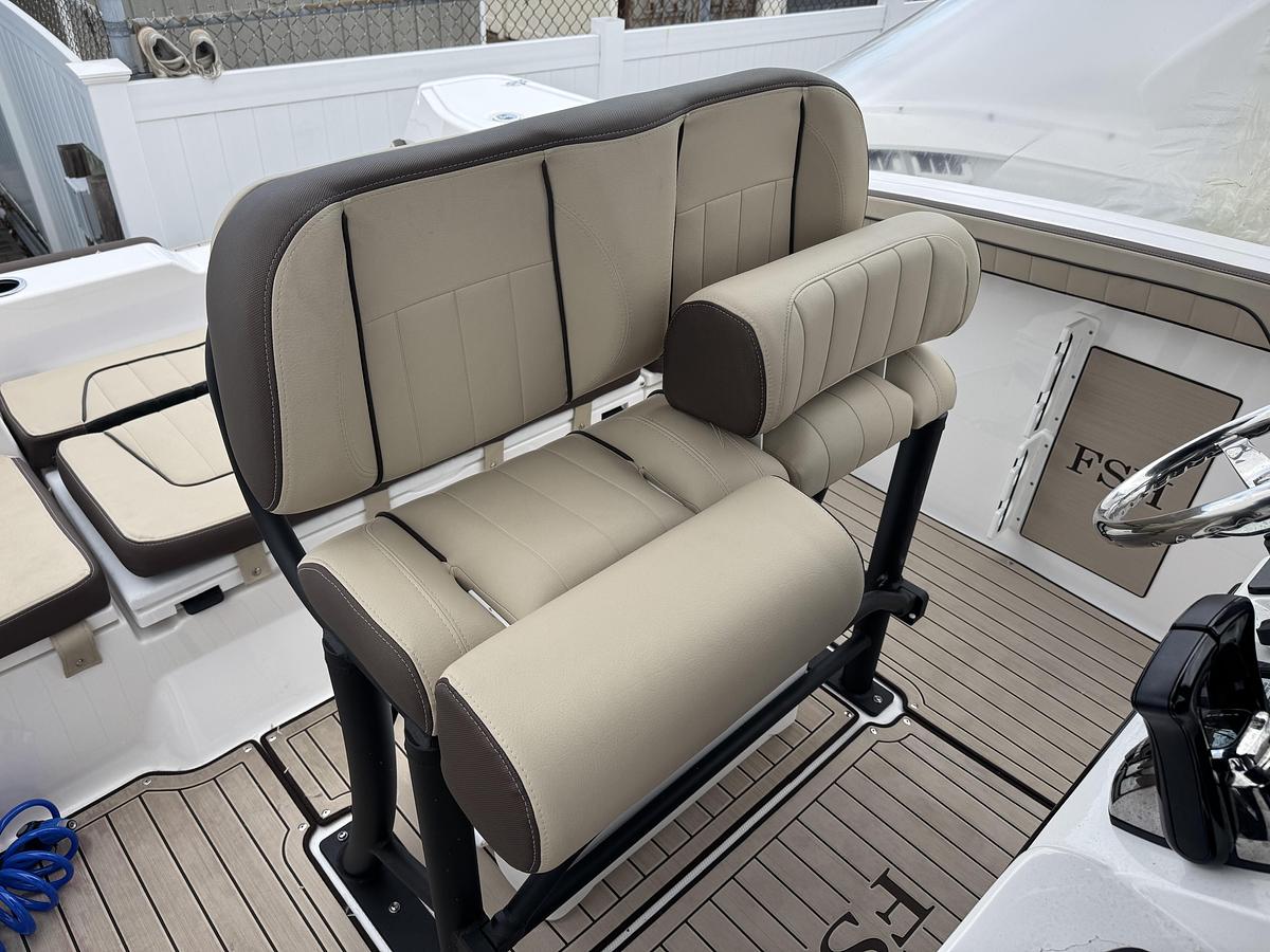 Used 2026 Yamaha Boats 255 FSH Sport H