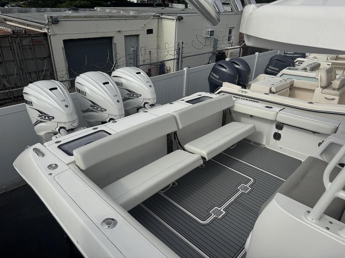 Used 2021 Everglades 395 Center Console