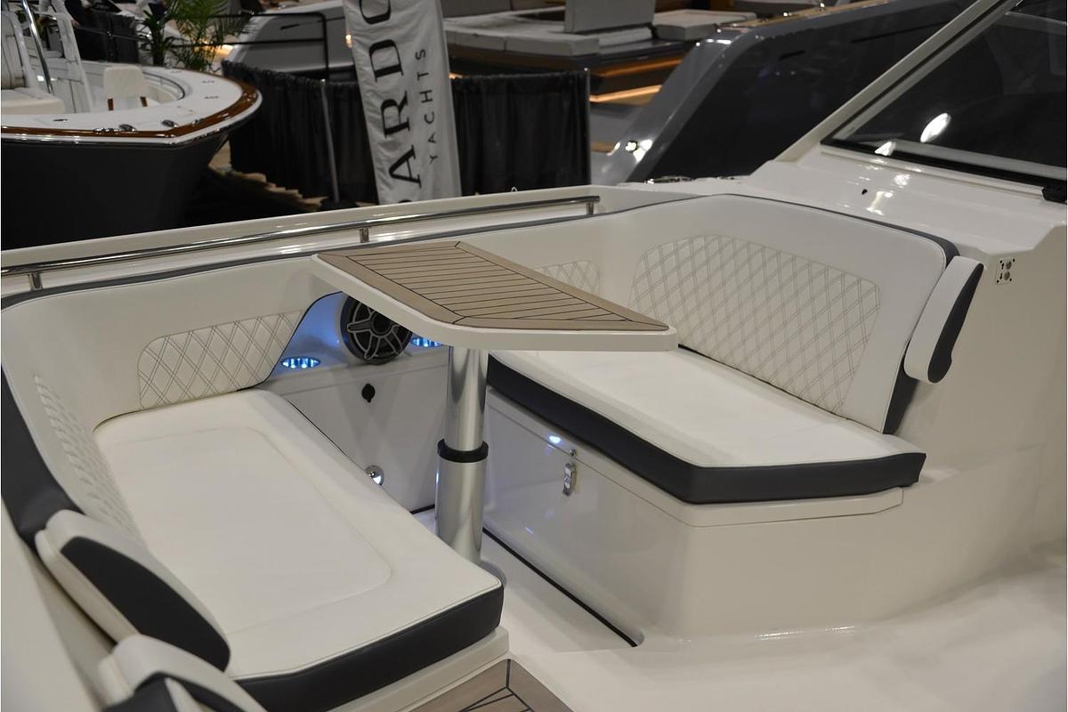 2023 World Cat 400DC-X