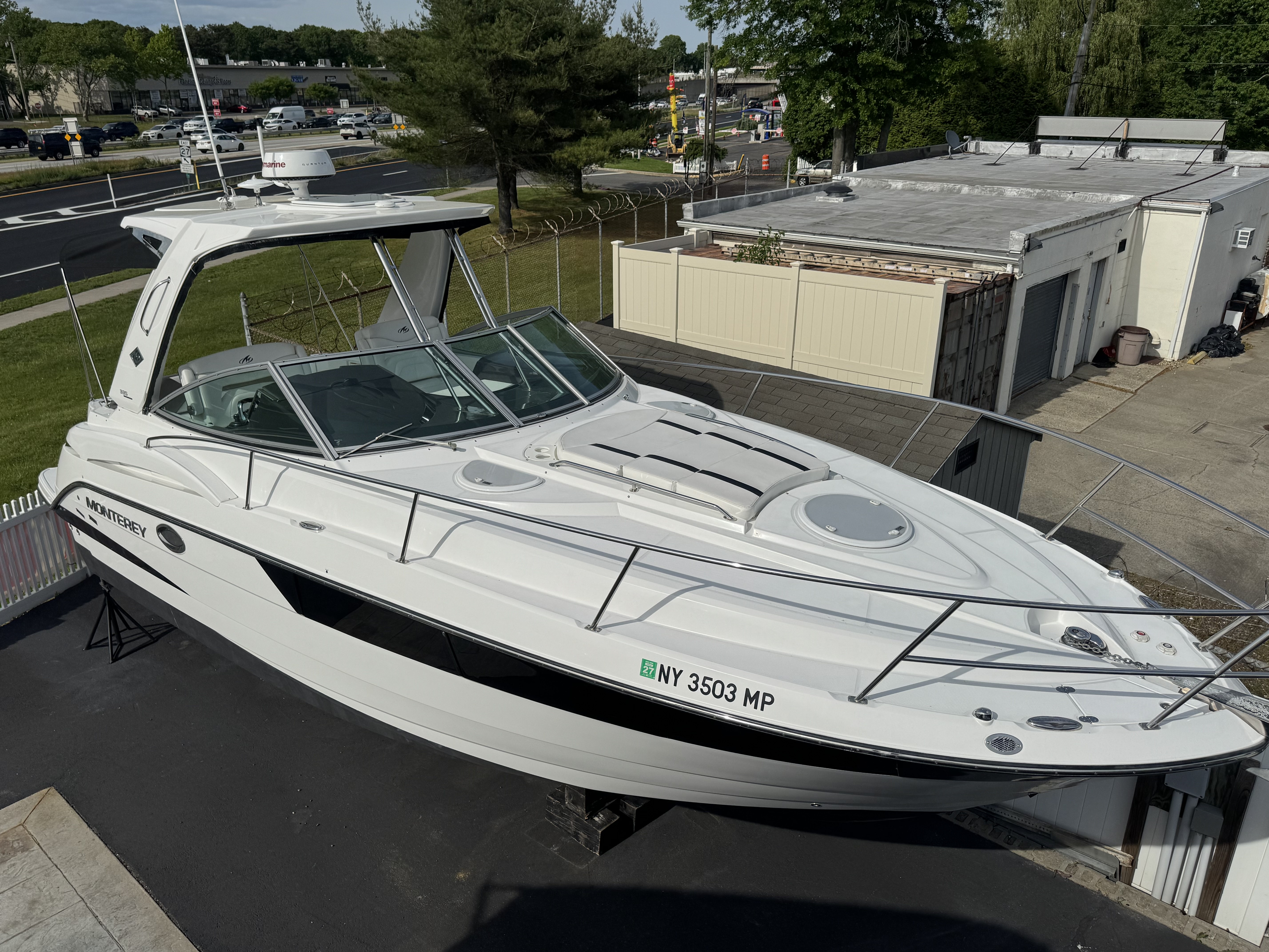 Used 2018 Monterey 355 Sport Yacht