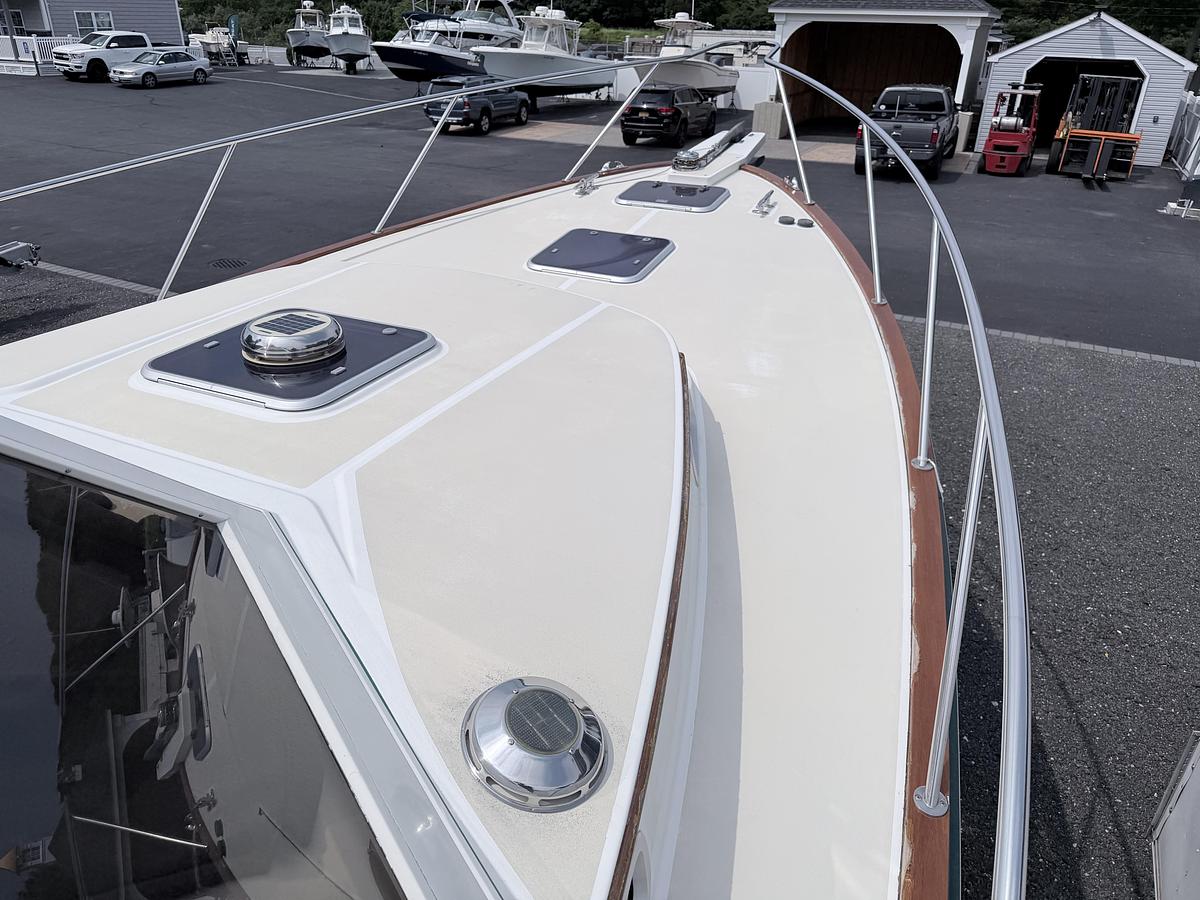 Used 2000 Little Harbor Whisper Jet 34