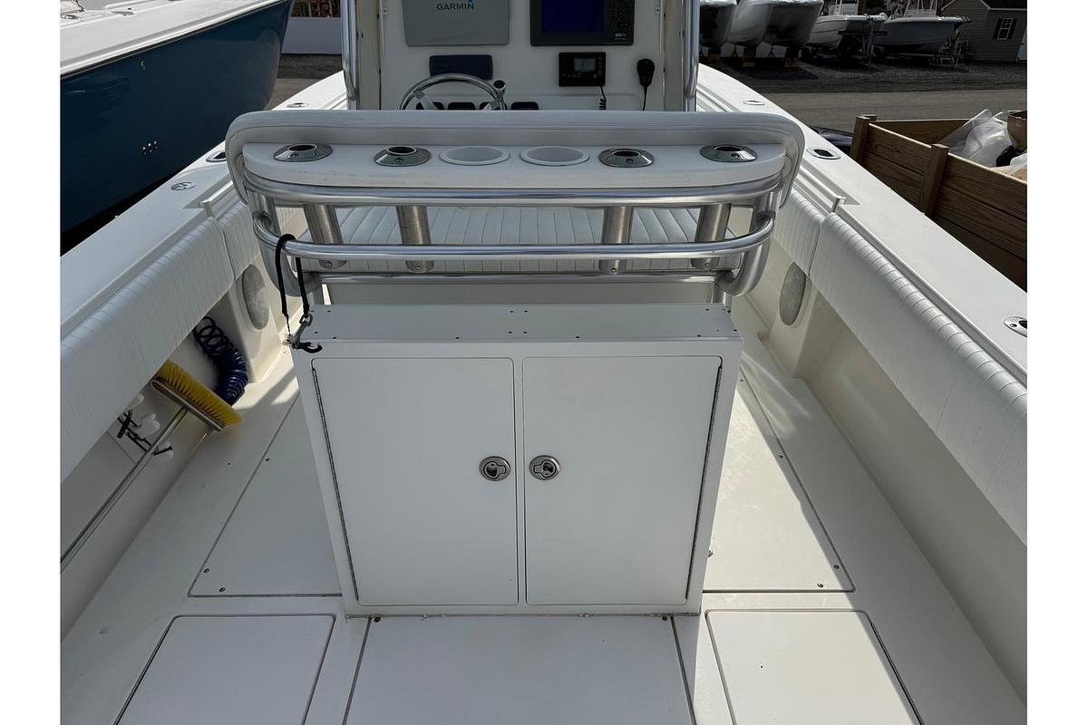 Used 2010 Contender 25 Open