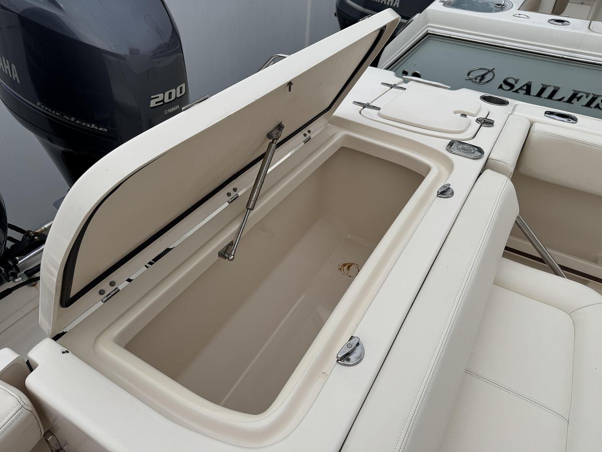 Used 2016 Grady-White 257 Advance CC