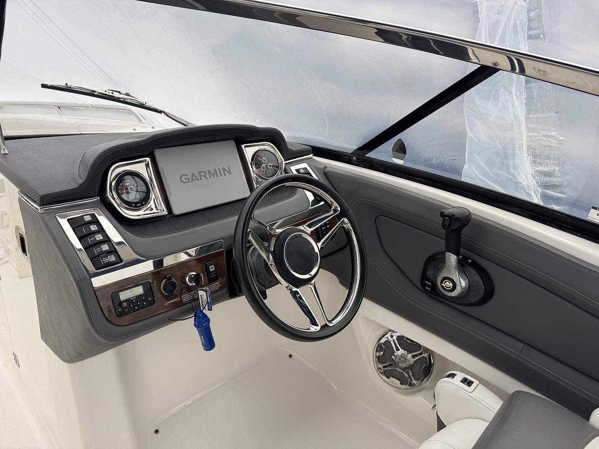 Used 2014 Chaparral 257 ssx