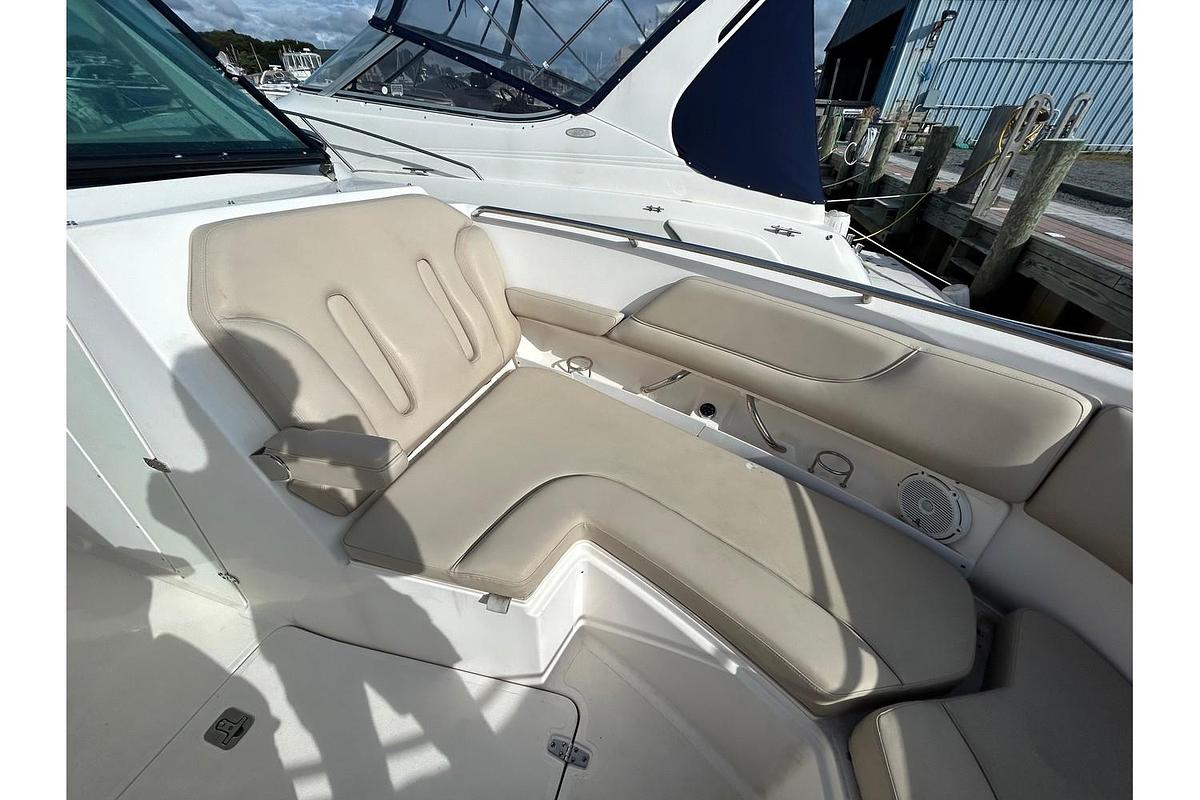 Used 2015 Pursuit DC 325 Dual Console