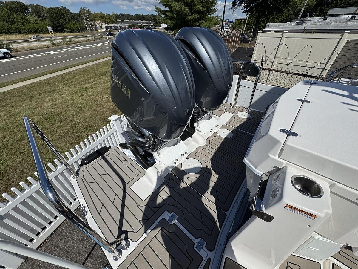 2026 Cutwater C-32CB