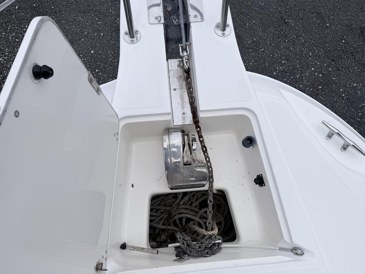 Used 2002 Boston Whaler 295 Conquest
