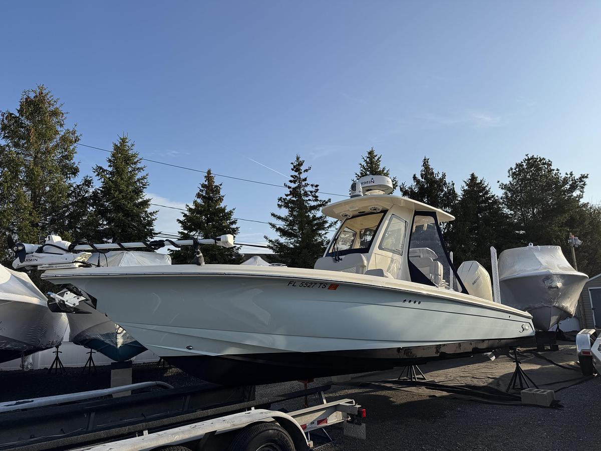 Used 2024 Scout 281 xss Carbon