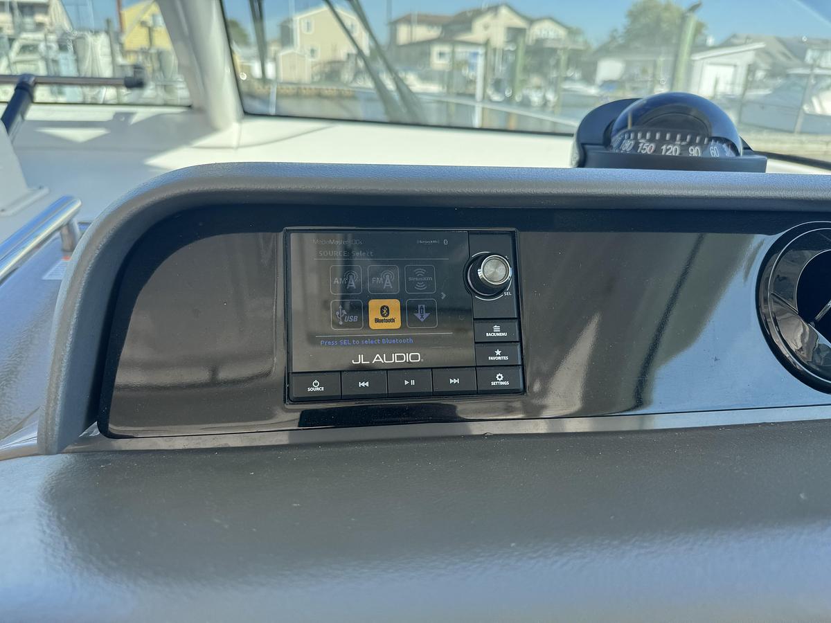 Used 2020 Pursuit 385OS