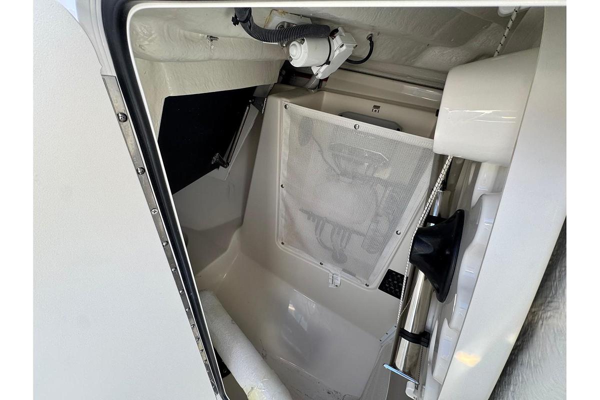 2024 Sailfish 276 DC