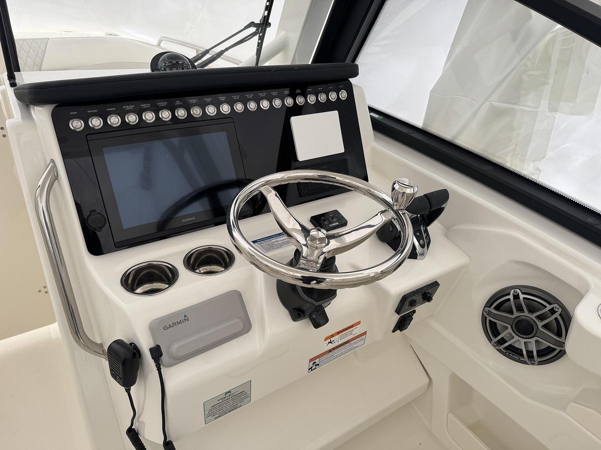 2026 World Cat 265DC-X