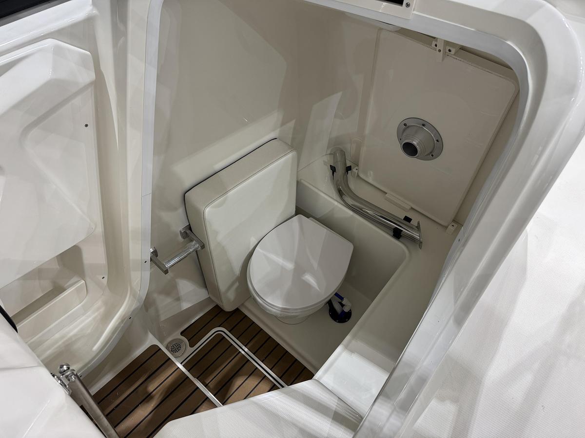 2026 World Cat 265DC-X