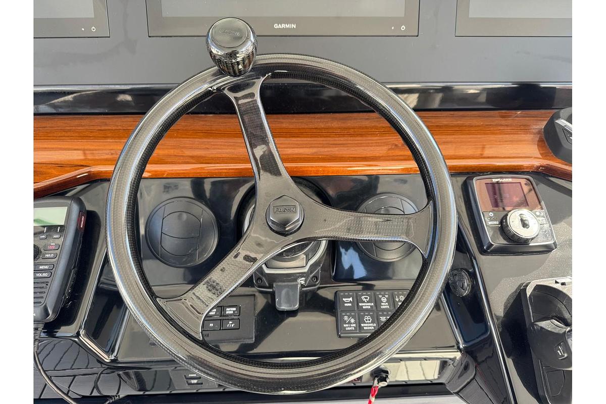 Used 2022 Everglades 395cc