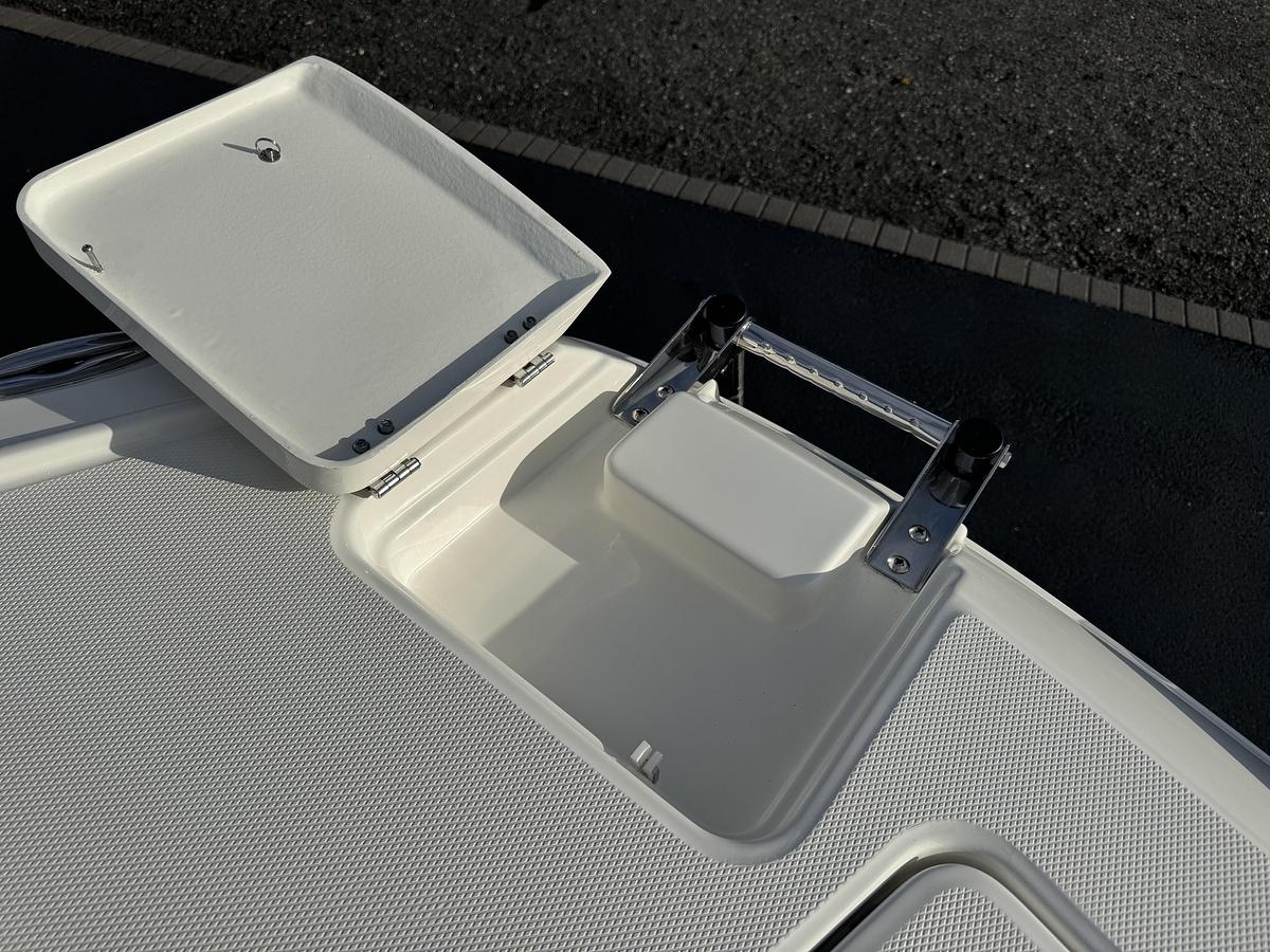 2026 World Cat 230SD