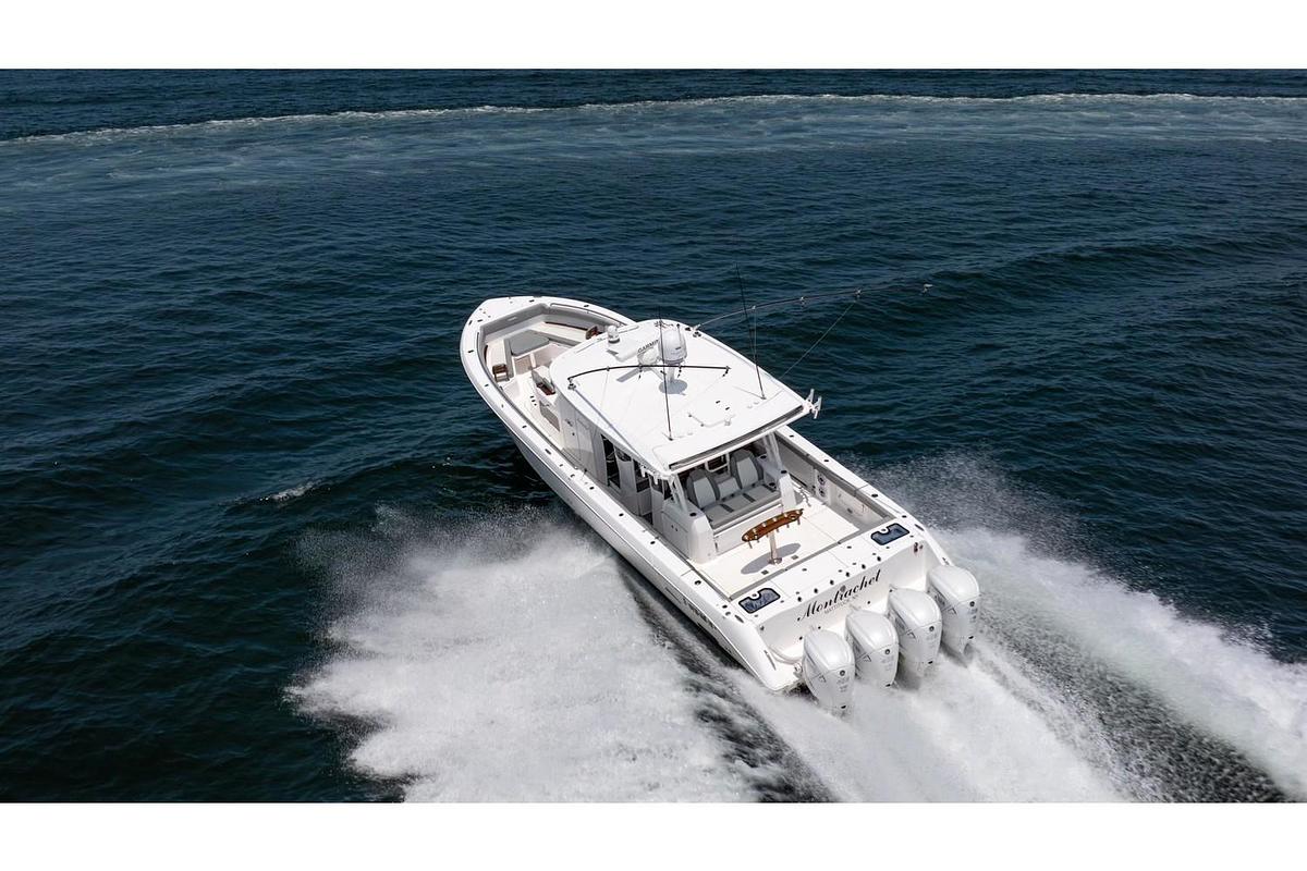 Used 2023 Everglades 455