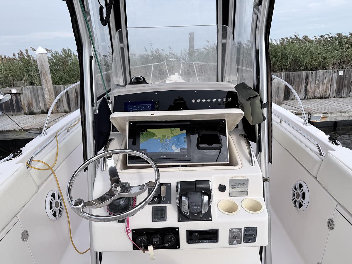 Used 2004 Grady-White Chase 273