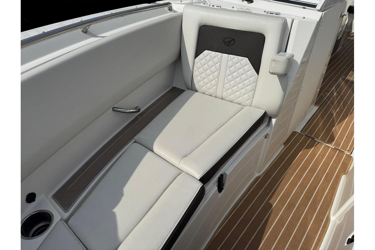 Used 2022 Sailfish 276 DC
