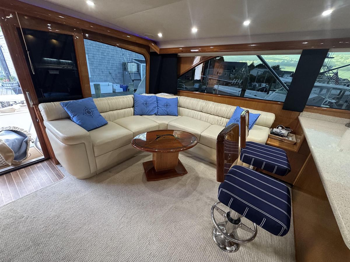 Used 2002 Viking 61 Enclosed Bridge