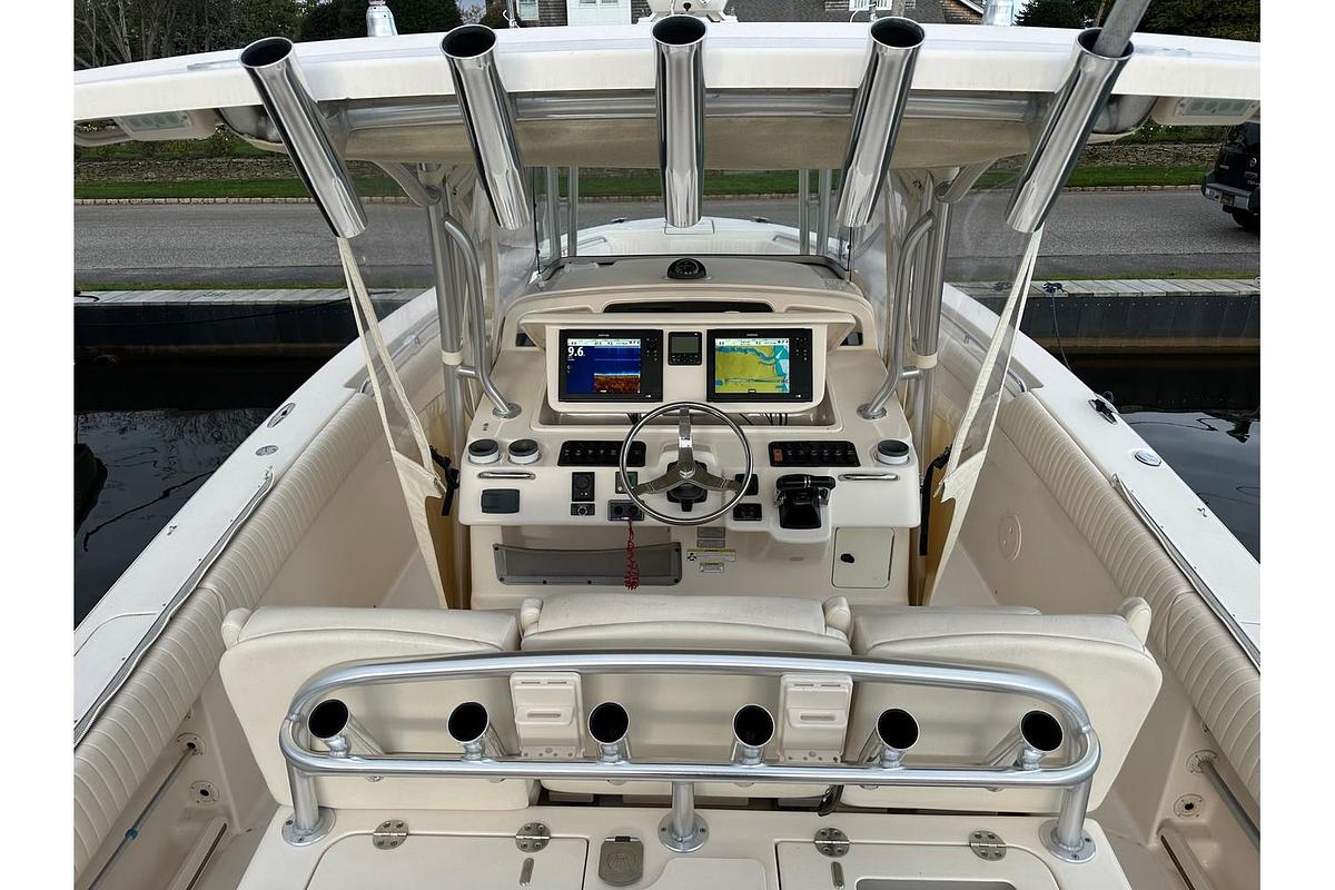 Used 2014 Grady-White 336 Canyon