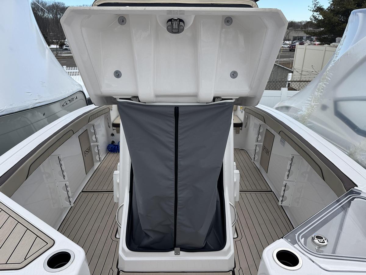 Used 2026 Yamaha Boats 255 FSH Sport H