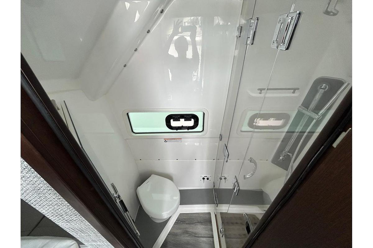 Used 2023 Everglades 455