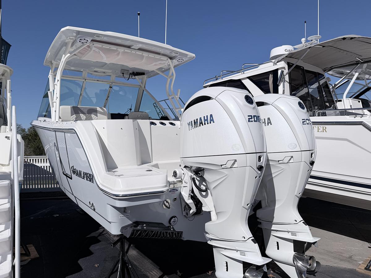 2027 Sailfish 276 DC