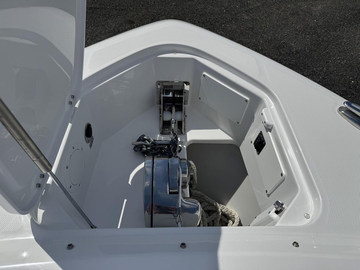 2026 Everglades 367CX