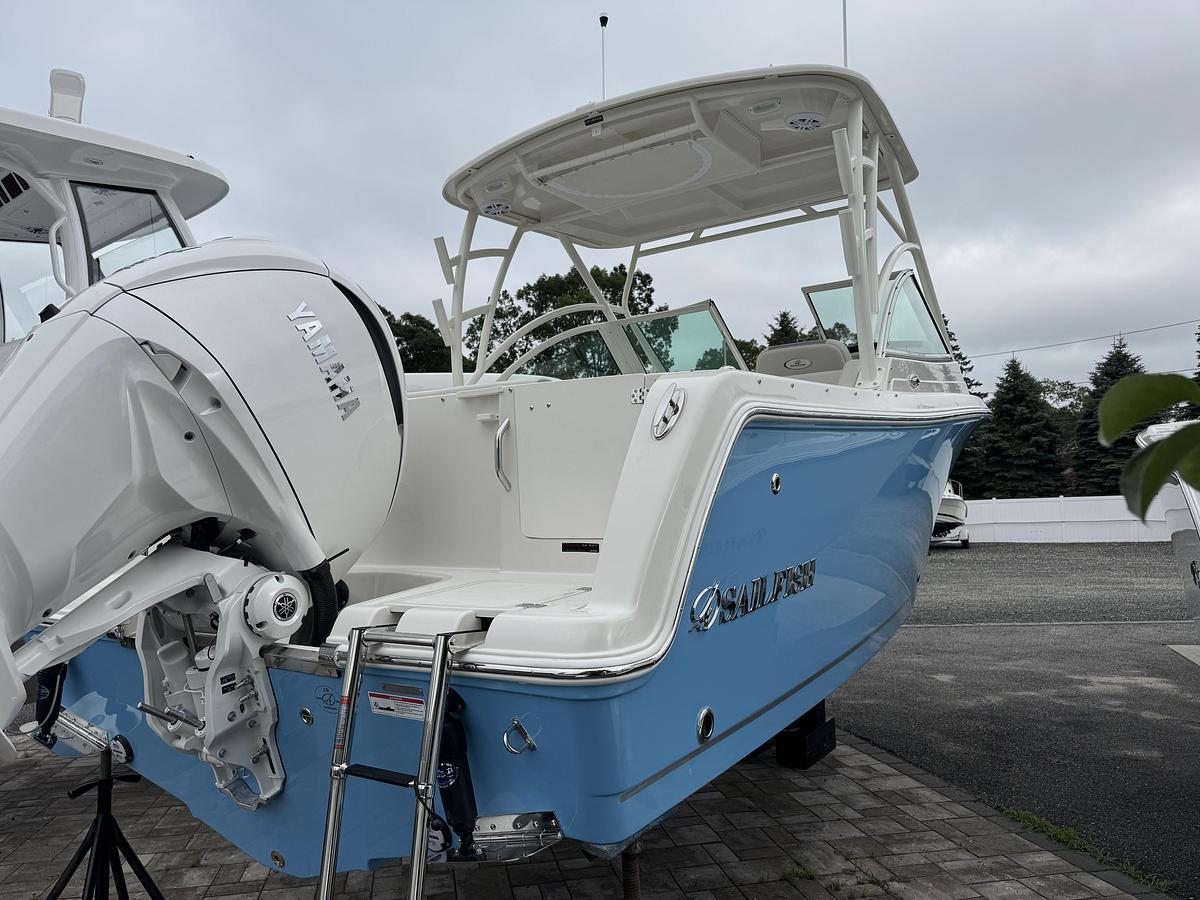 Used 2026 Sailfish 245 DC