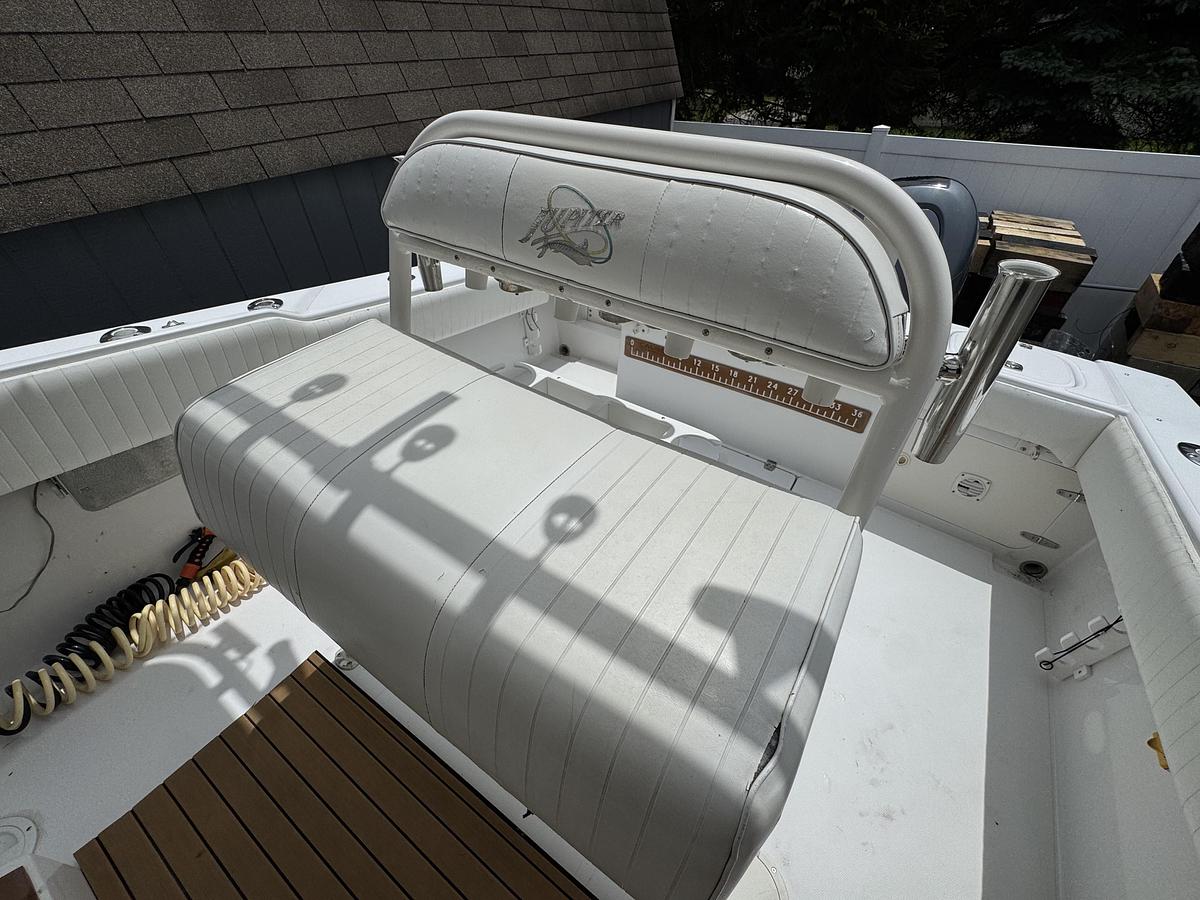 Used 2002 Jupiter 27 Open Fisherman