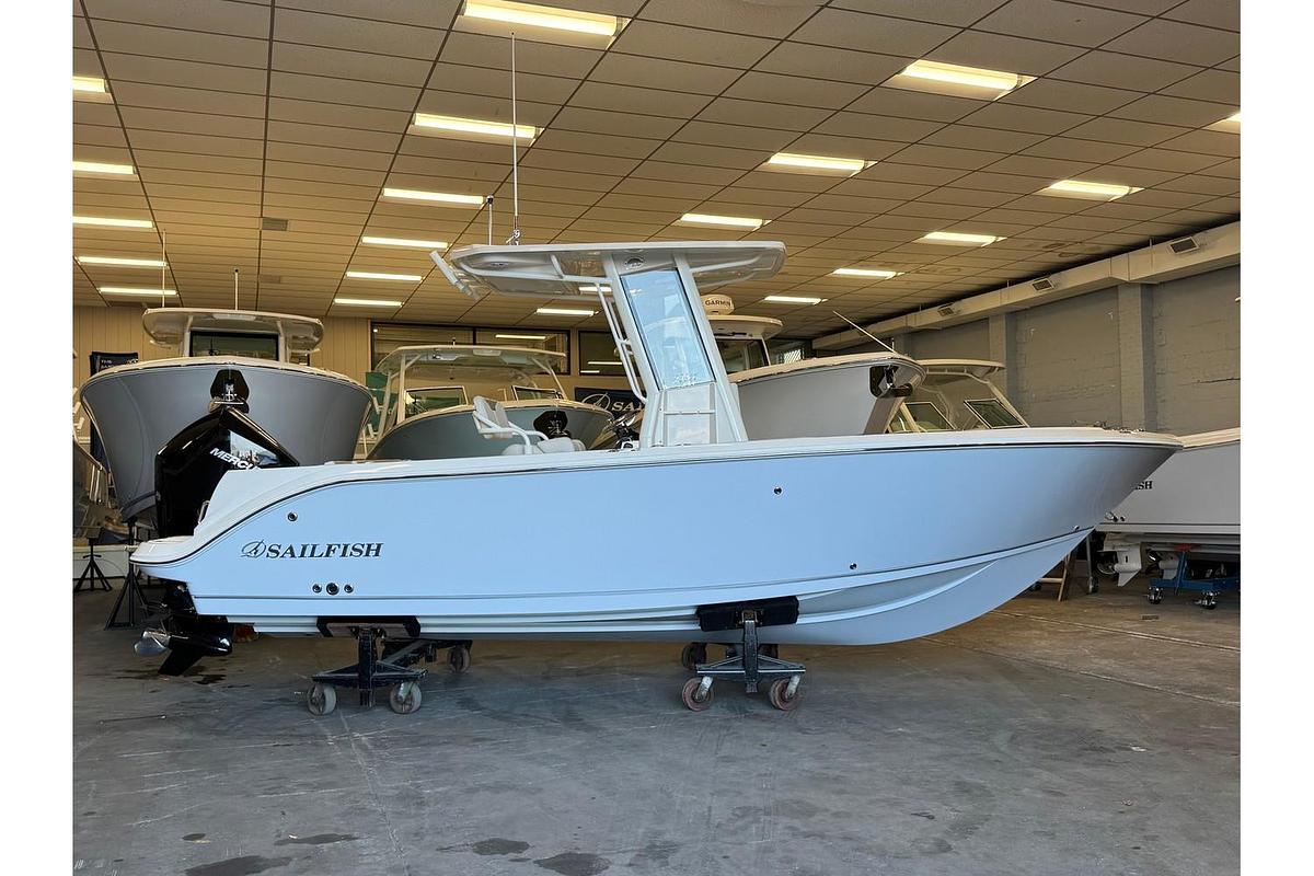 2025 Sailfish 232 CC