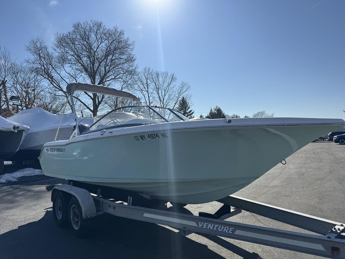 Used 2023 Key West  203 DFS