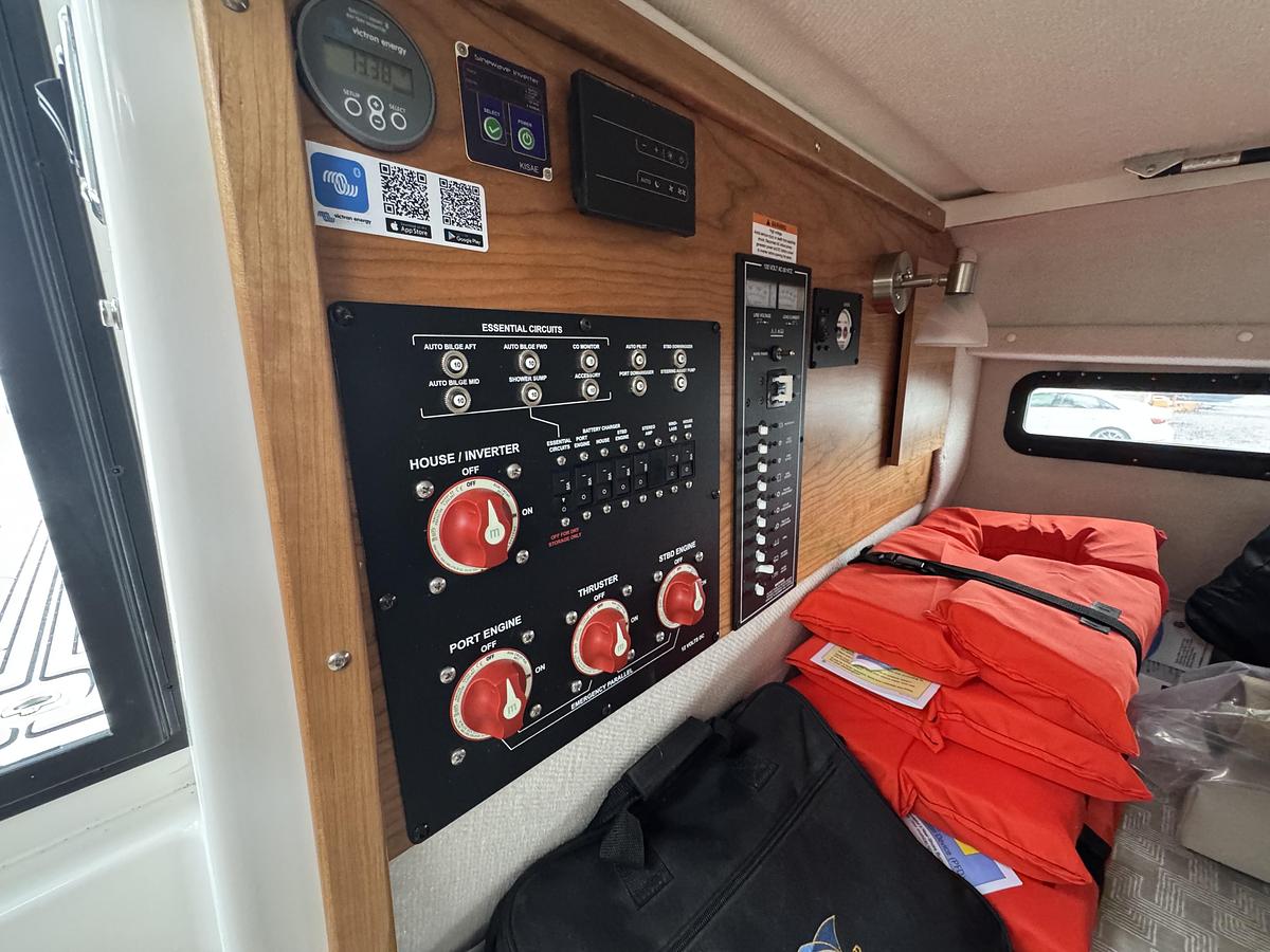 Used 2026 Cutwater C-288 C