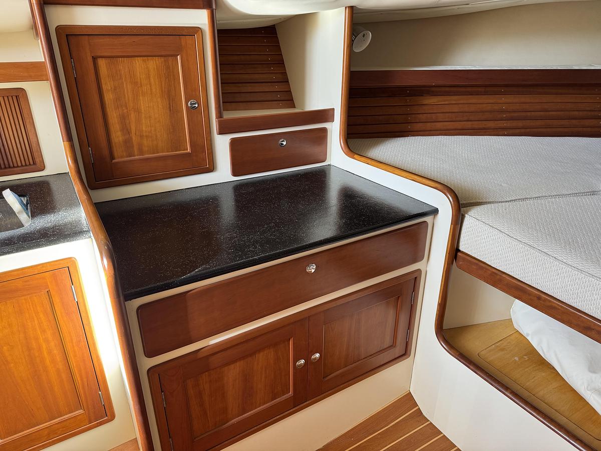 Used 2000 Littlel Harbor Whisper Jet 34