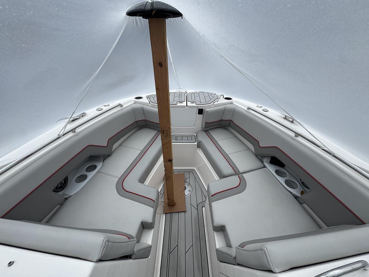 Used 2023 Solara S-250DC