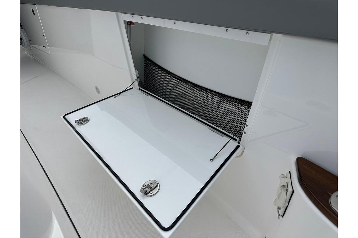 Used 2023 Everglades 395 Center Console