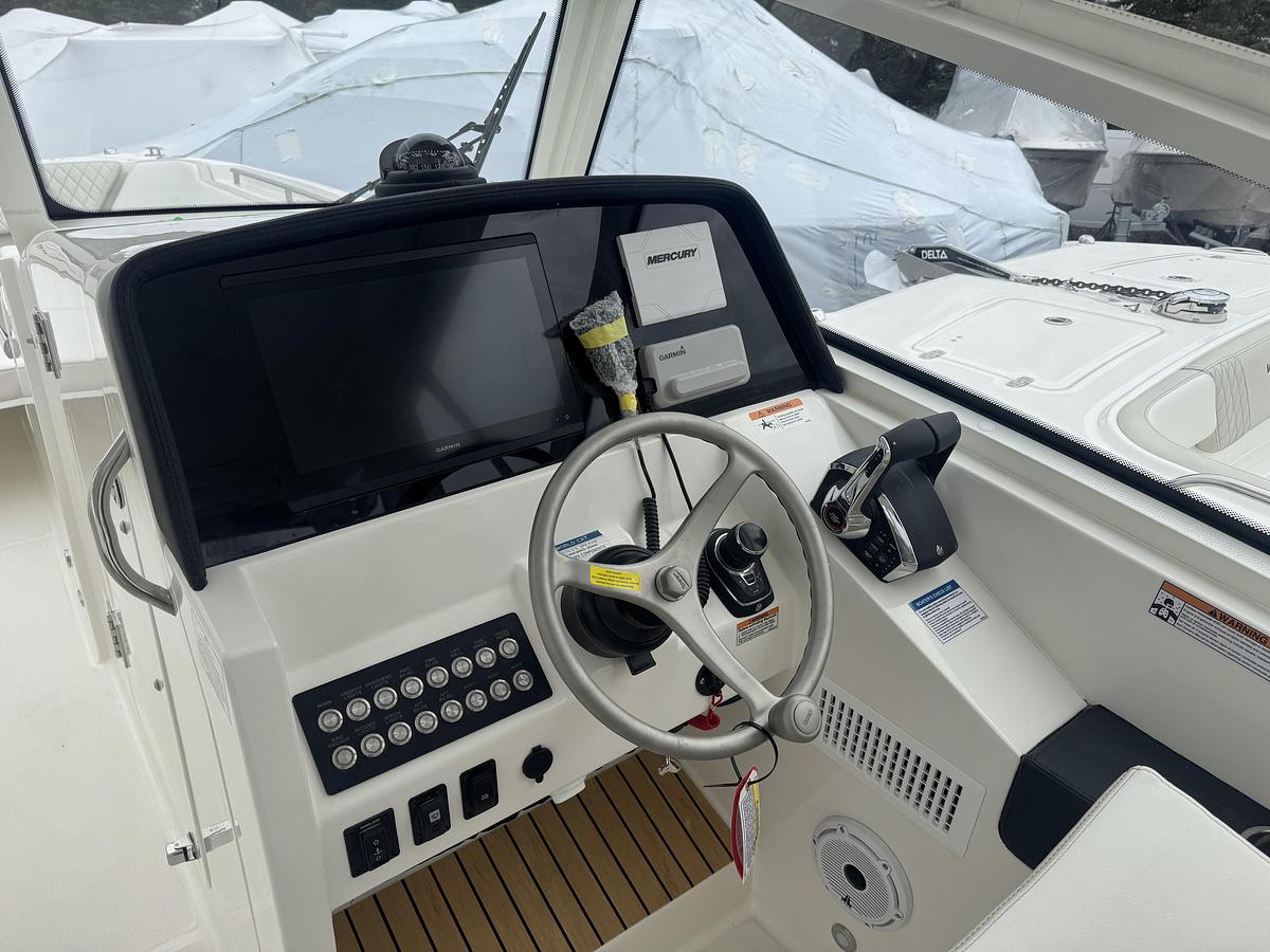 Used 2026 World Cat 325DC