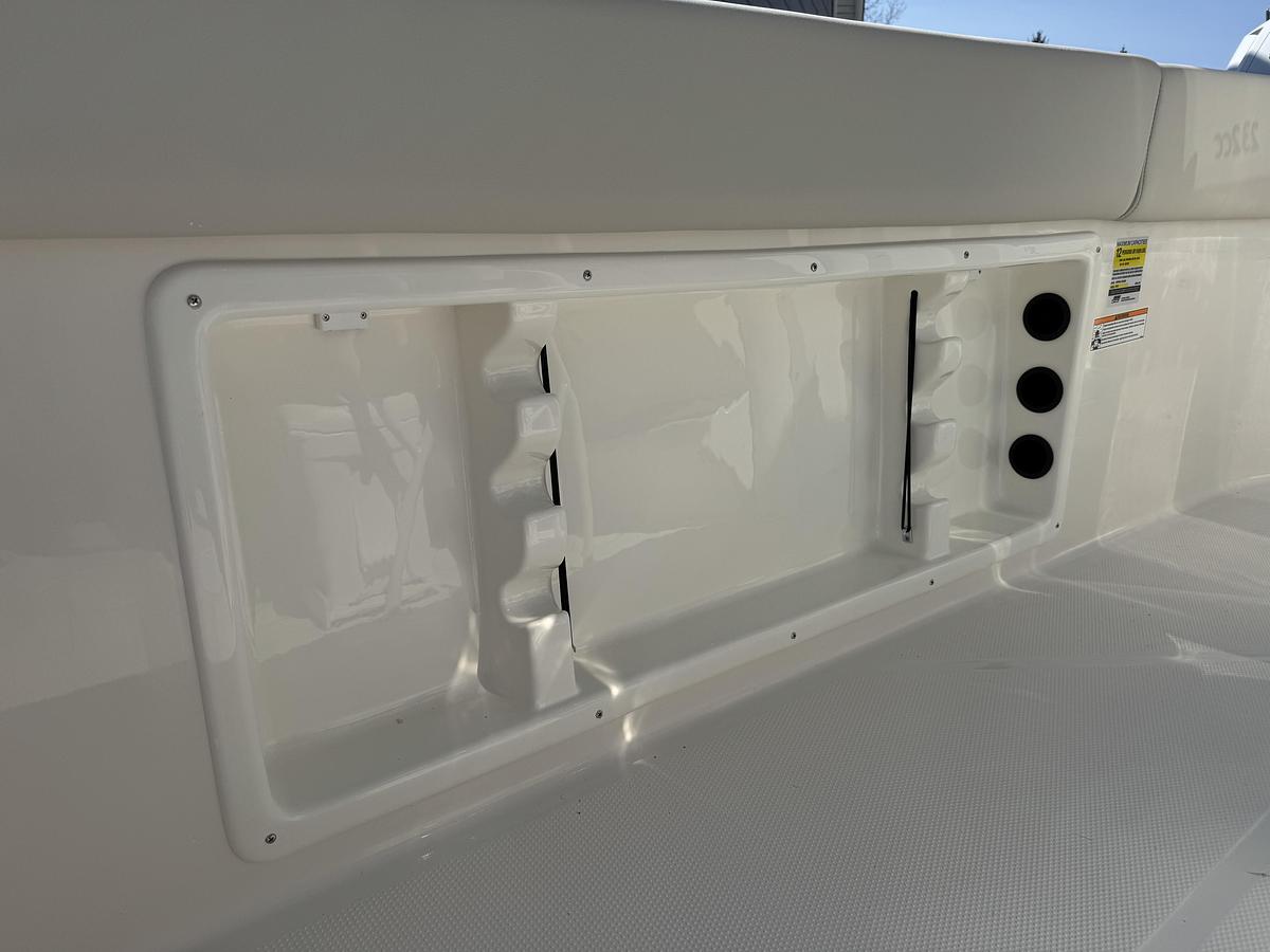 2025 Sailfish 232 CC