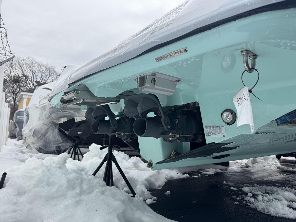 Used 2026 Yamaha Boats 255 FSH Sport H