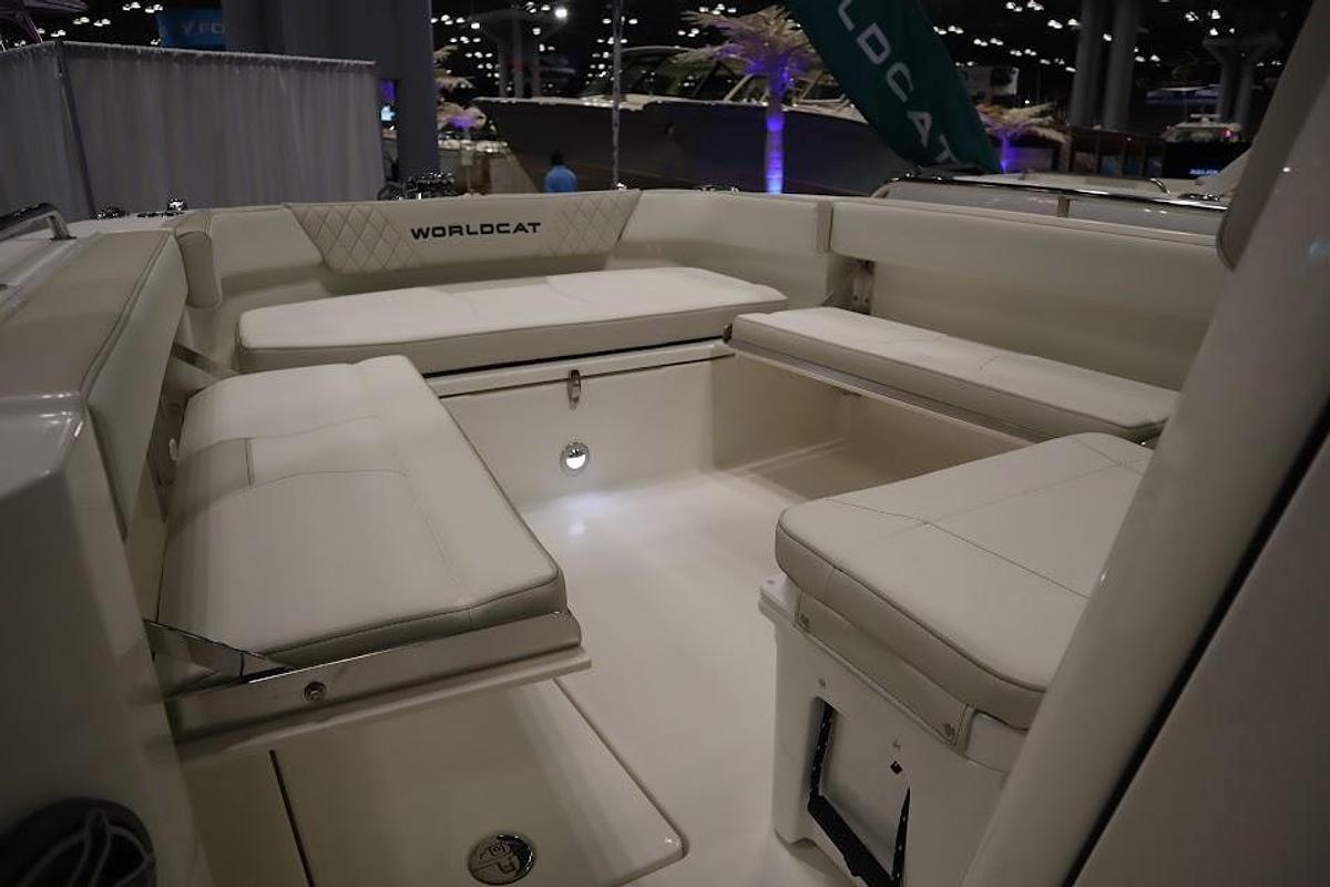 2025 World Cat 235 TE