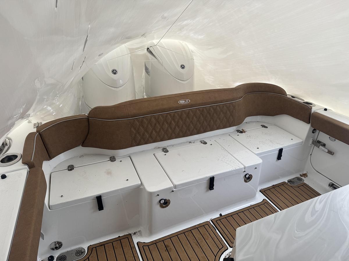 Used 2025 Sea Hunt Ultra 265SE