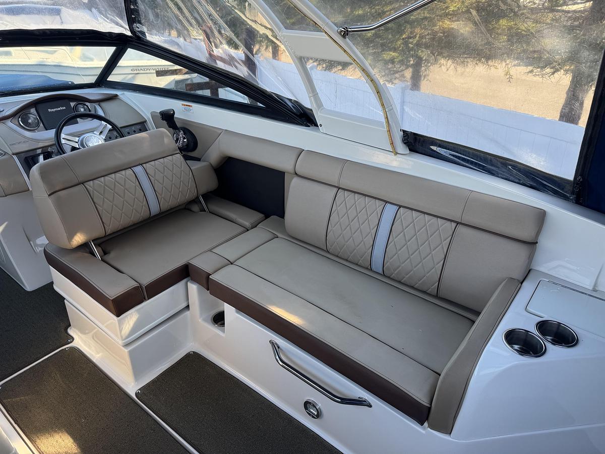 Used 2016 Sea Ray  270 SDX