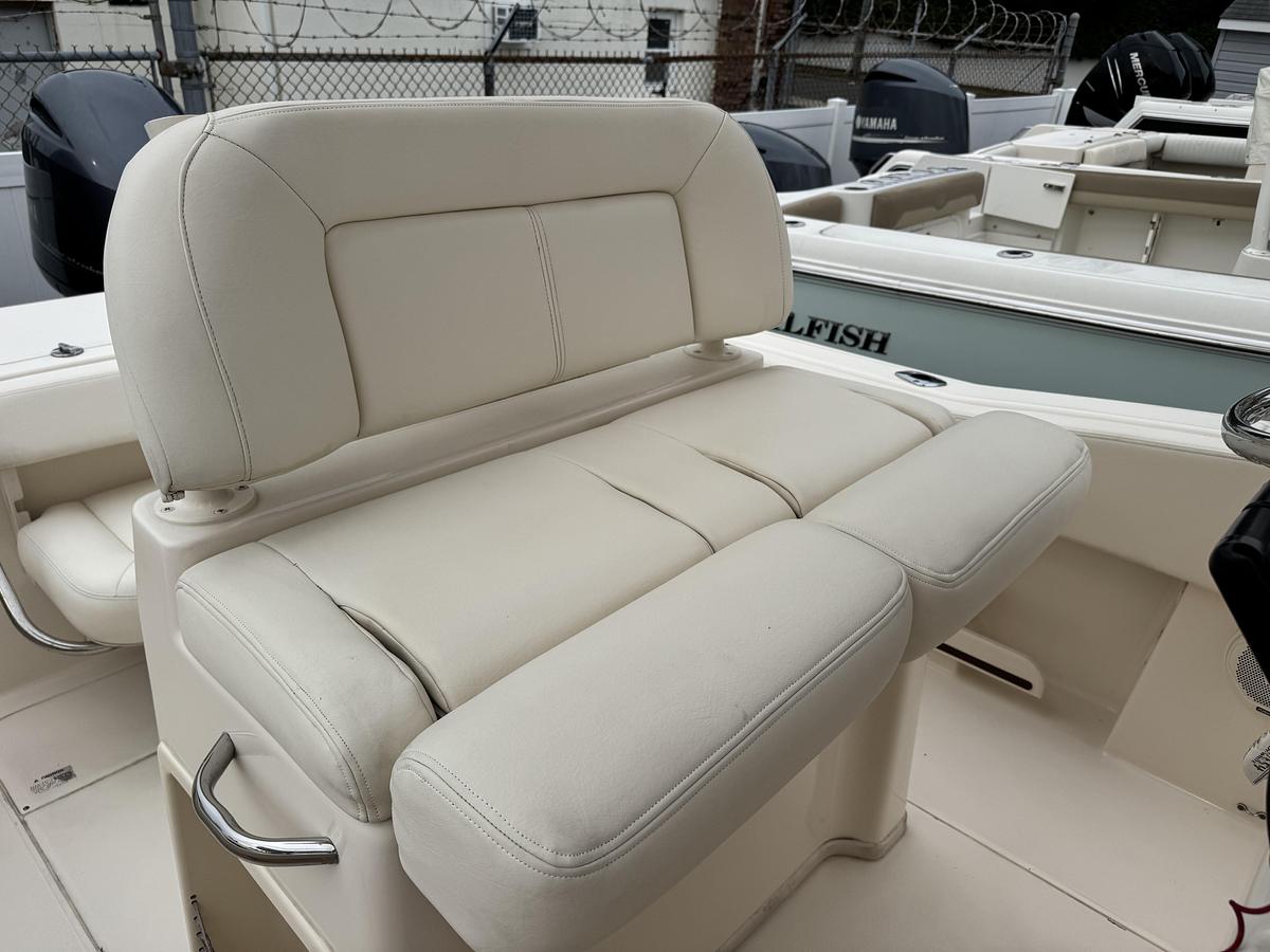 Used 2016 Grady-White 257 Advance CC