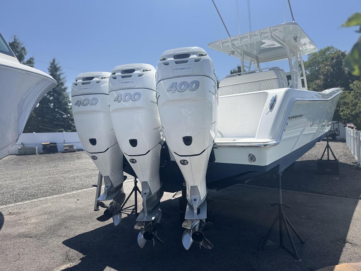 Used 2021 Invincible 390 Open CC
